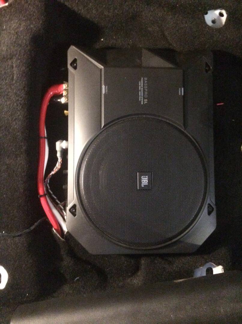 ارتقاء سیستم صوتی پژو 2008 به کمک پروسسور هلیکس MINI DSP 3